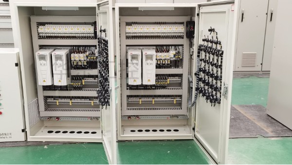 淺談泵站<i style='color:red'>plc柜</i>優勢有哪些？